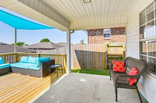 Outdoor Entertaining Space Family Home in Milton in Avalon (FL)