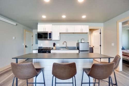 Saratoga Retreat about 3 Mi to Saratoga Lake! in Saratoga (WY)