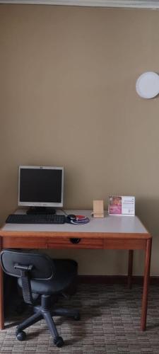 Two-Bedroom Apartment image 3