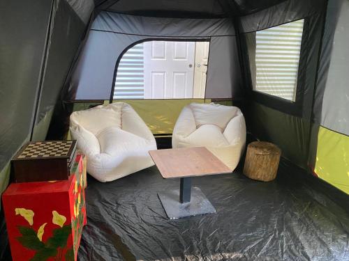 Trees Rd Glamping in Currumbin Völgy