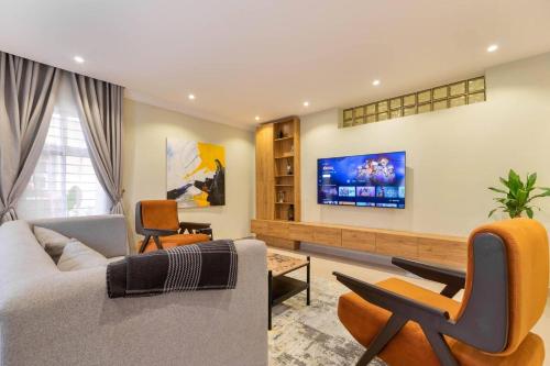 One-Bedroom Apartment image 10