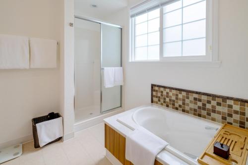 InterContinental Nantong by IHG-Best view of yangtze