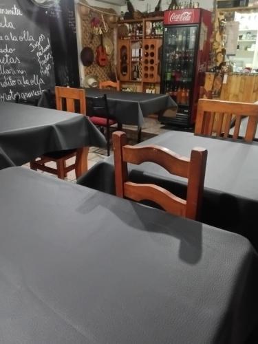 餐廳, Asenjo Paola in 普達韋爾