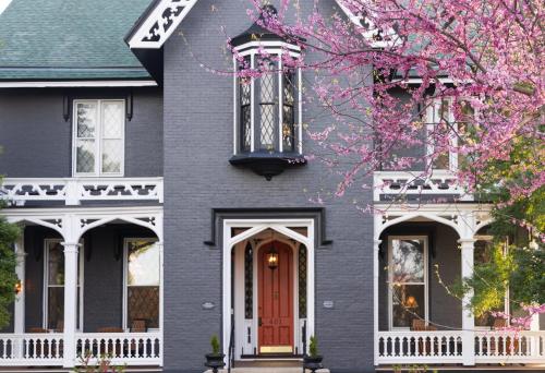 Inn at Woodhaven-In the Heart of the Bourbon Trail-Over 12 Distilleries Nearby