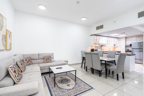 Marina Pinnacle I 3BDR Apartment I Spacious and Cozy, Dubai (Foto 10)