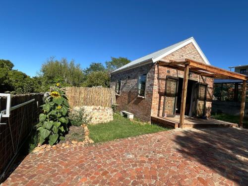 Išorė, Garden Studio in Greitonas