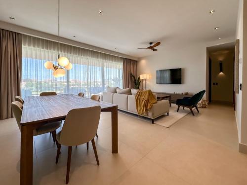 صالة مشتركة/ منطقة التلفزيون, Marina Garden Cap Cana by Beach Homes Punta Cana in بونتا كانا