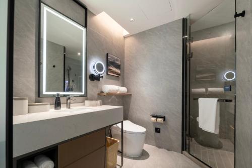 Superior Double Room image 1