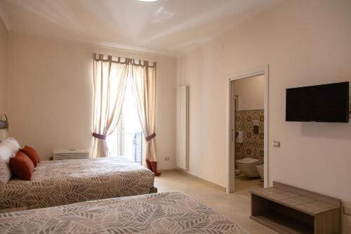 Comfort Triple Room image 4