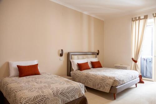 Comfort Triple Room image 3