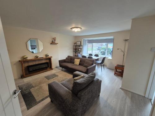 Lovely & Beautiful 2 Bed-Apartment in Borehamwood