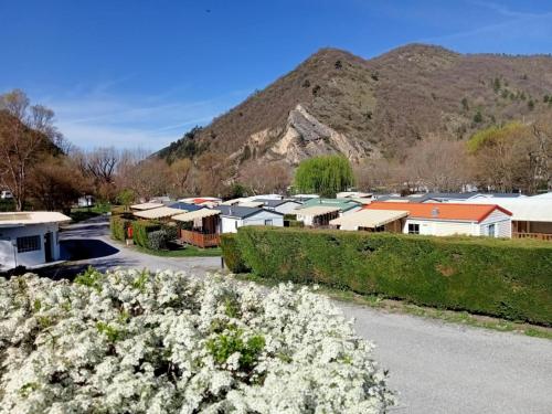 Camping du Bourg - image 10