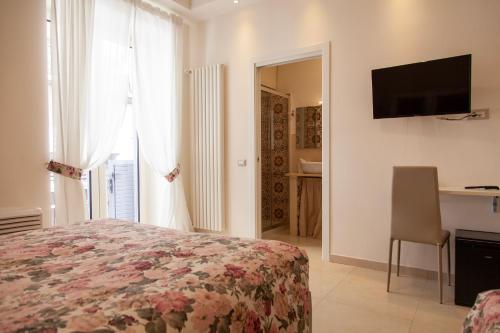 Triple Room image 2