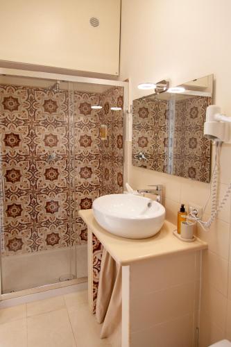 Triple Room image 3