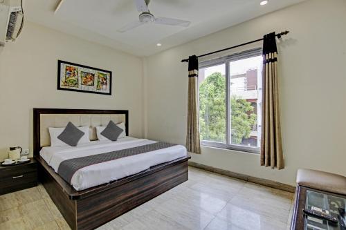 Classic Triple Room image 10