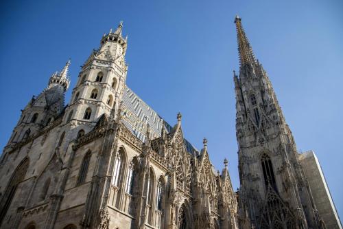 40 Plus 1 Hotel Vienna - Soft Opening near Haus des Meeres - Aqua Terra Zoo