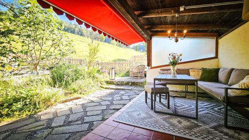Wöschhüsli mit Sauna, Alpenruhe nahe Bodensee (Woschhusli mit Sauna, Alpenruhe nahe Bodensee) in Rheineck