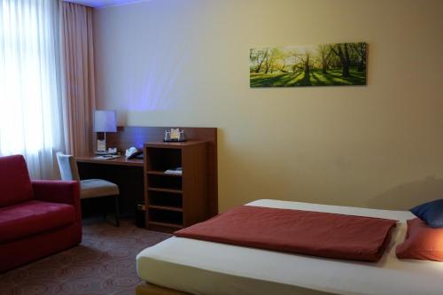 Hotel Blauer Engel - main image