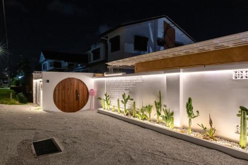Villa Paapa & Maama Luxurious Private Pool in Stulang Bahru