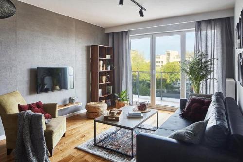 Elegant Apartment Żoliborz Arkadia by Renters Prestige, Warsaw