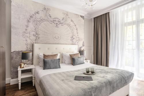 3 bedrooms, 4 beds
