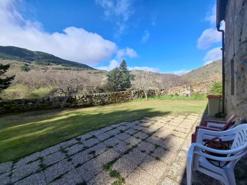 La Serrota Casa Rural in Navacepedilla Del Corneja