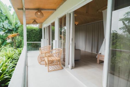 Photo - Hot Stone Club Ubud