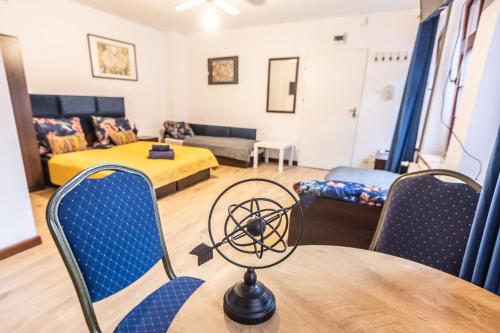 Planetarium - Stare Miasto, Parking Free