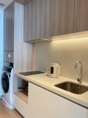 Deluxe Double Room with Sea View image 10
