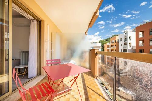 NAUSICAA - Cosy studio with terrace in Menton