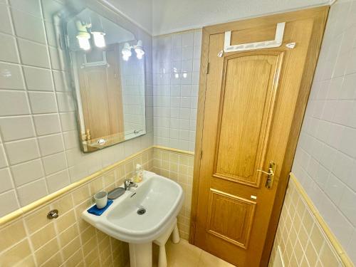 ห้องน้ำ, Marginal vista mar in อาร์มาเชา เด เปรา