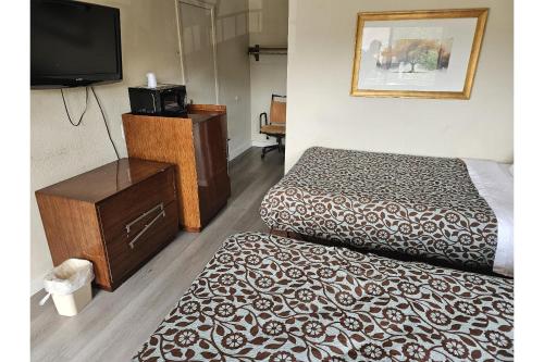Travel Inn Omaha - image 10