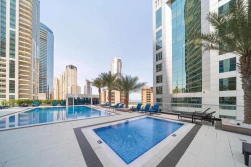 Sea and City View 1BR, Close to Marina Beach, Botanica Tower, Dubai Marina by Deluxe Holiday Homes, Dubai (Foto 4)