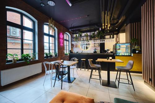 Vybavení, Hotel Halo Szczecin in Štětín