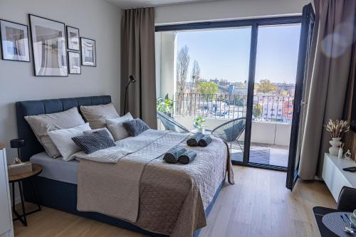LEON apartment - Exclusive, Balcony & Garage parking
