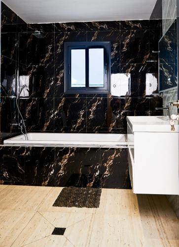 Appartement Meublé Moderne 7 pièces avec Jacuzzi (Appartement Meuble Moderne 7 pieces avec Jacuzzi) in Bonabekombo