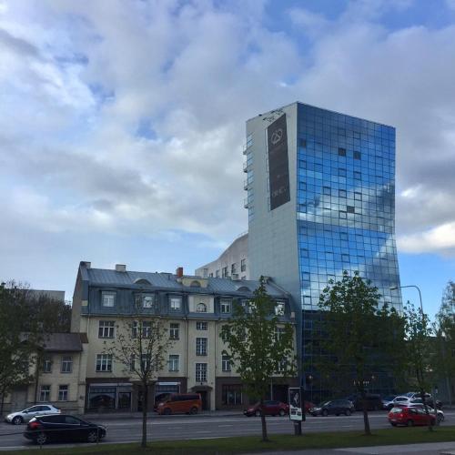 Nearby attraction, Veerenni studio, modern & central. in Veerenni