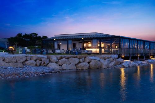 673785469 Verdura Resort