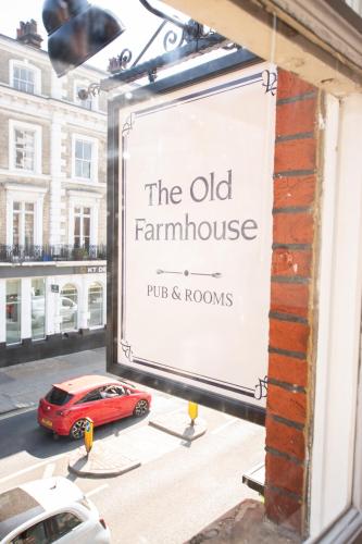 The Old Farmhouse Pub and Rooms