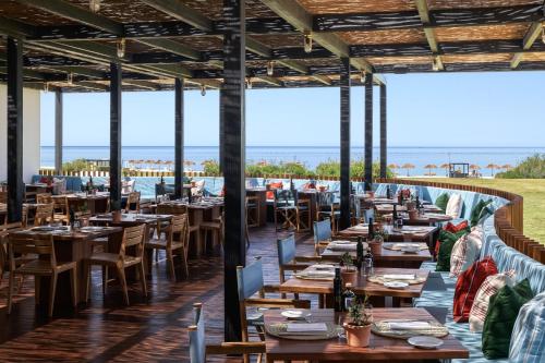 673790916 Verdura Resort