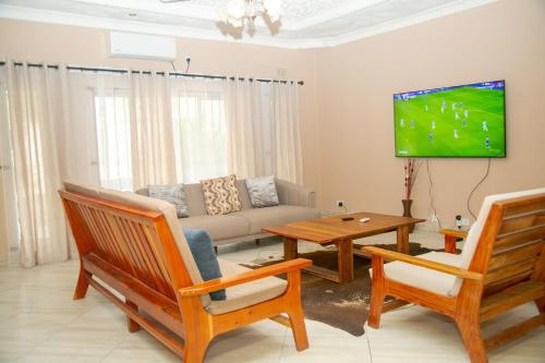 Three-Bedroom Standard Apartment image 10