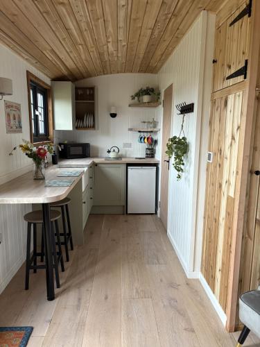 Lodeside Glamping in Stow cum Quy