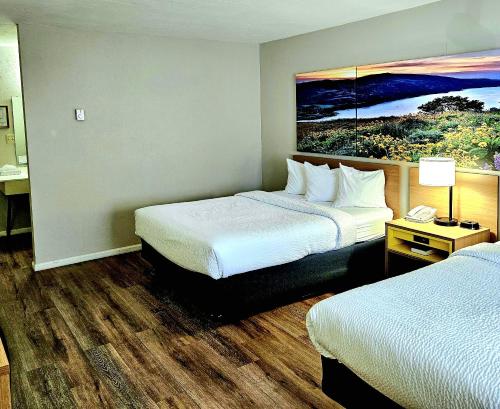Days Inn and Suites by Wyndham Downtown Missoula-University – Missoula, MT
