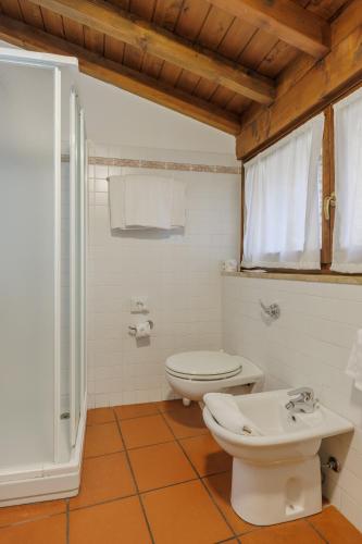 Triple Room image 9