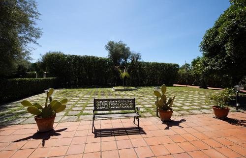Isola Charm B&B - Pool & Nature Stay - image 5