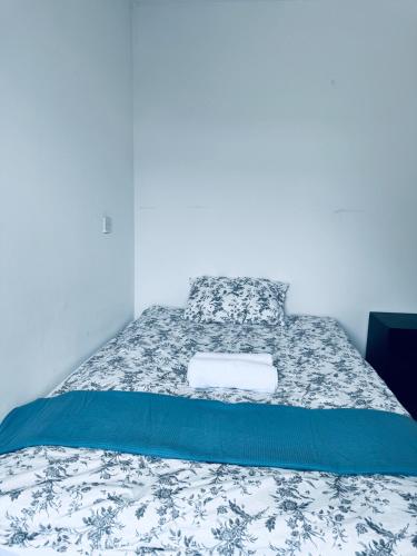 3 Bed House - Sleeps 8 - Pets - Parking - Wifi, Gateshead (fotografie 7)