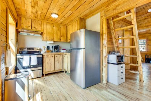 Walk to White River: Cotter Cabin w/ Fire Pit! in Kotera (AR)