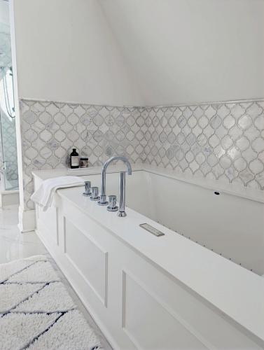 Hazelton Heritage – Toronto