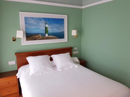 Double or Twin Room with Sea View