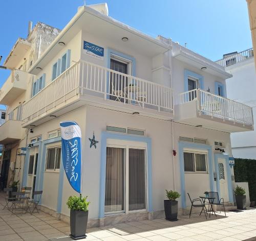 SeaSTAR Beach Apartments 5